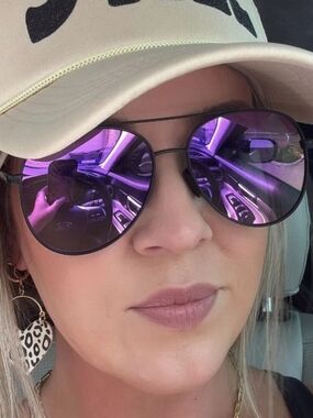 NWT Dax Ace Purple Polerized Aviator Sunglasses